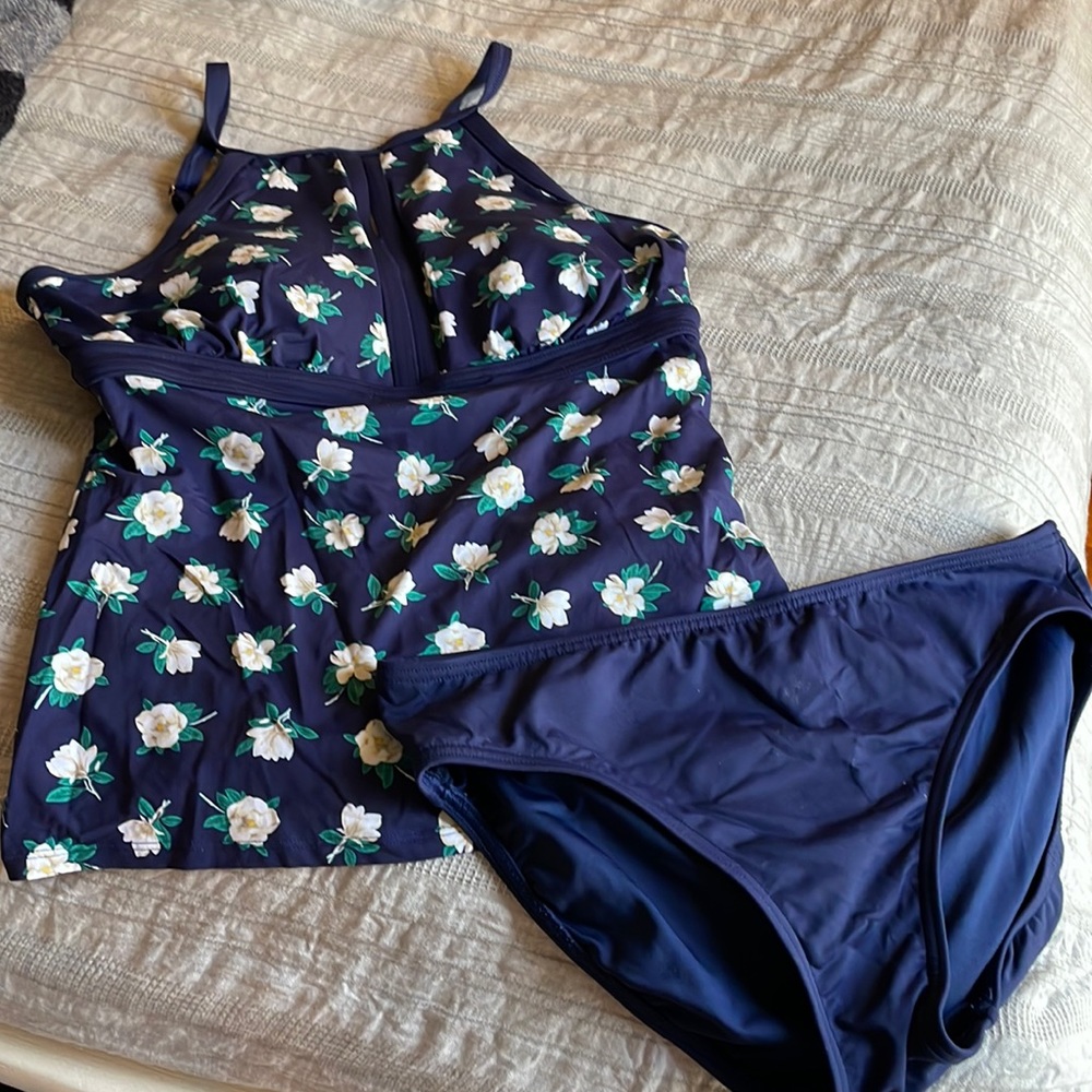 Lands End / Draper James tankini